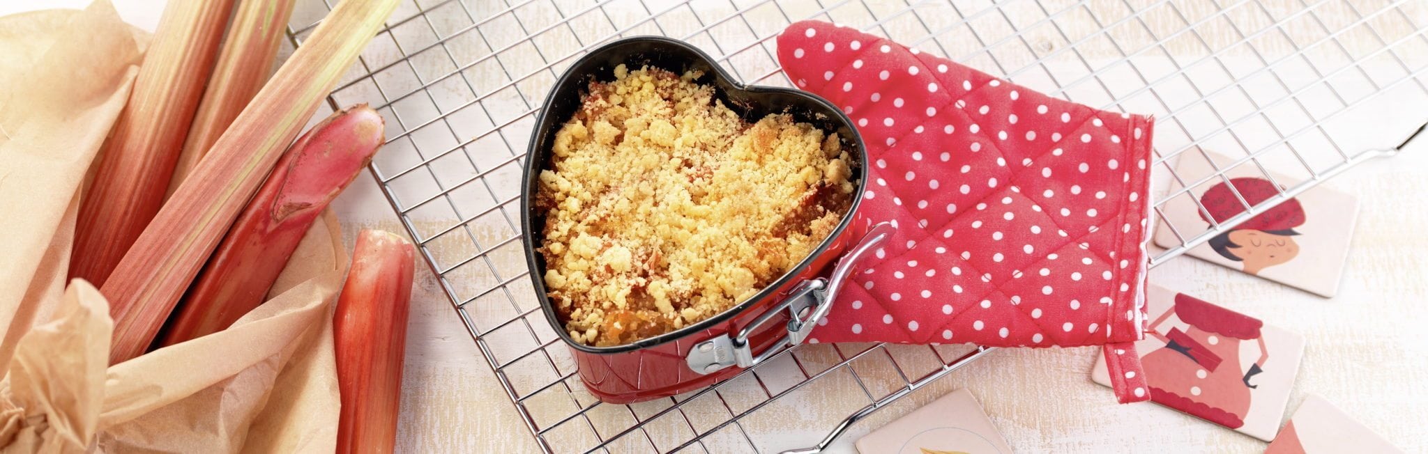 Recette Bebe 12 Mois Crumble A La Rhubarbe Bledina