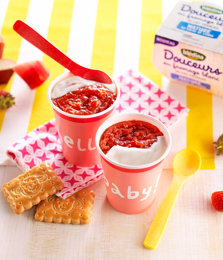 Gouter Bebe 12 Mois Fraise Et Rhubarbe Lactees Bledina