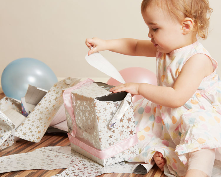 6 idées pour organiser le 1 er anniversaire de bébé sans se ruiner